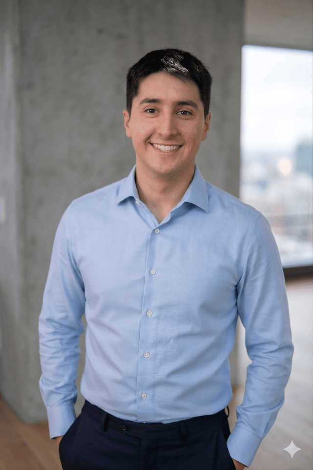 Cristóbal Vásquez — Fundador de Auverit